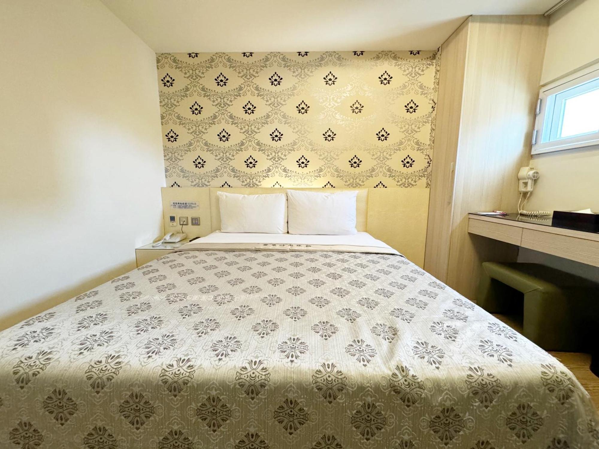 Ai Lai Fashion Hotel Taichung Room photo